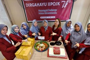 Foto Bersama Pengurus Inti IIPOJK SulSel SulBar -min