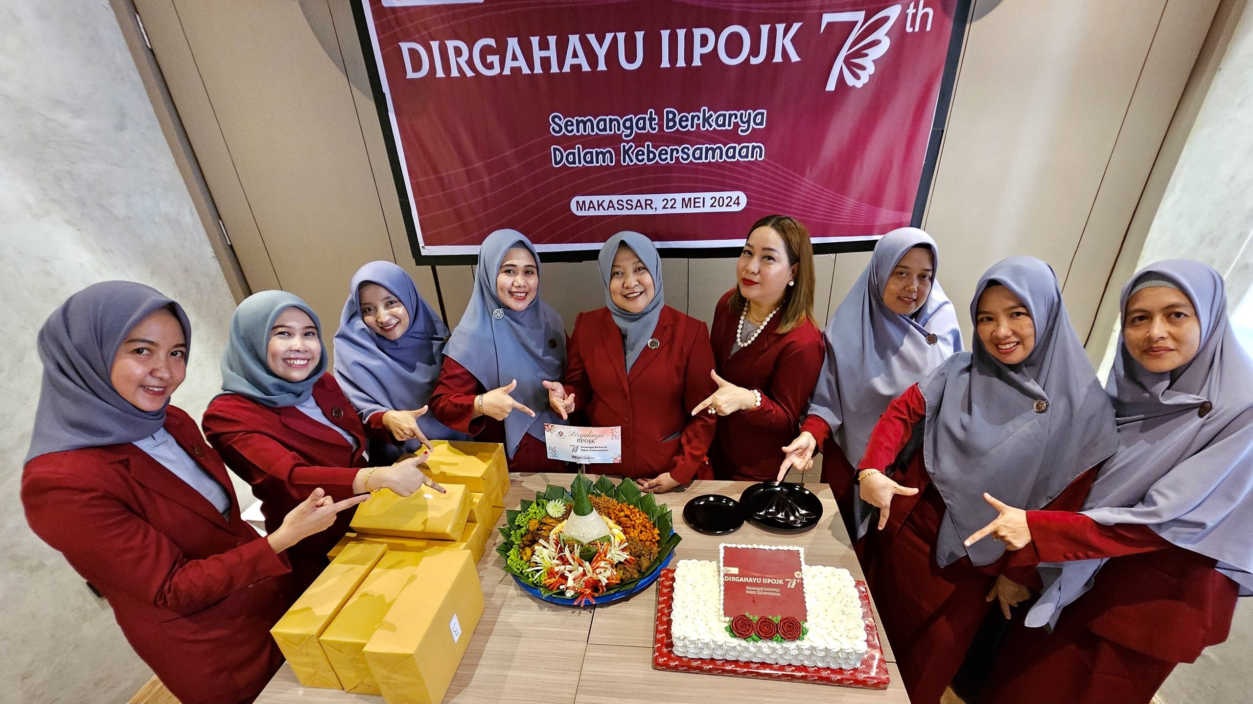 Foto Bersama Pengurus Inti IIPOJK SulSel SulBar -min