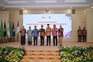 Acara pengukuhan Kepala Otoritas Jasa Keuangan Provinsi Bengkulu