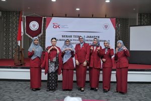 Momen kebersamaan dengan Ibu Hornita Mahendra bersama Istri Pegawai Organik KOJK Bengkulu